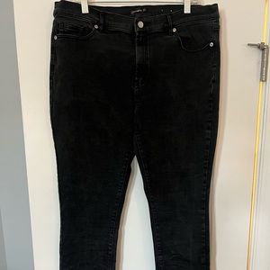 J.McLaughlin size 14 women’s straight leg black jeans